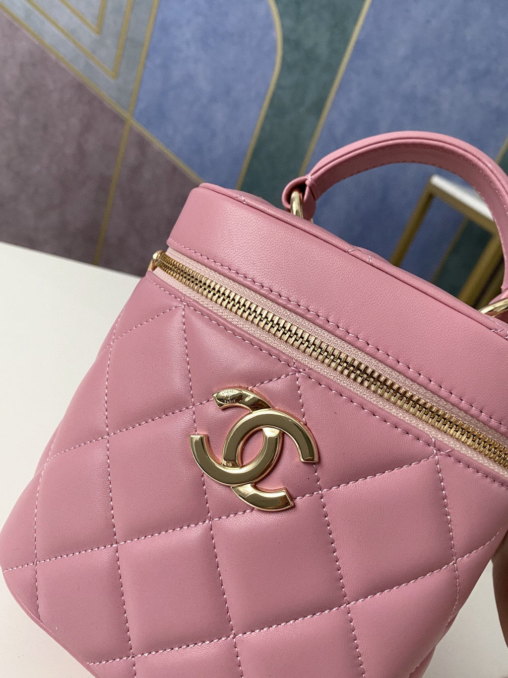 Chanelouis Vuittonanity Case Gold Hardware PiNike For Women Handbags, Shoulder Bags 9.4in/24cm