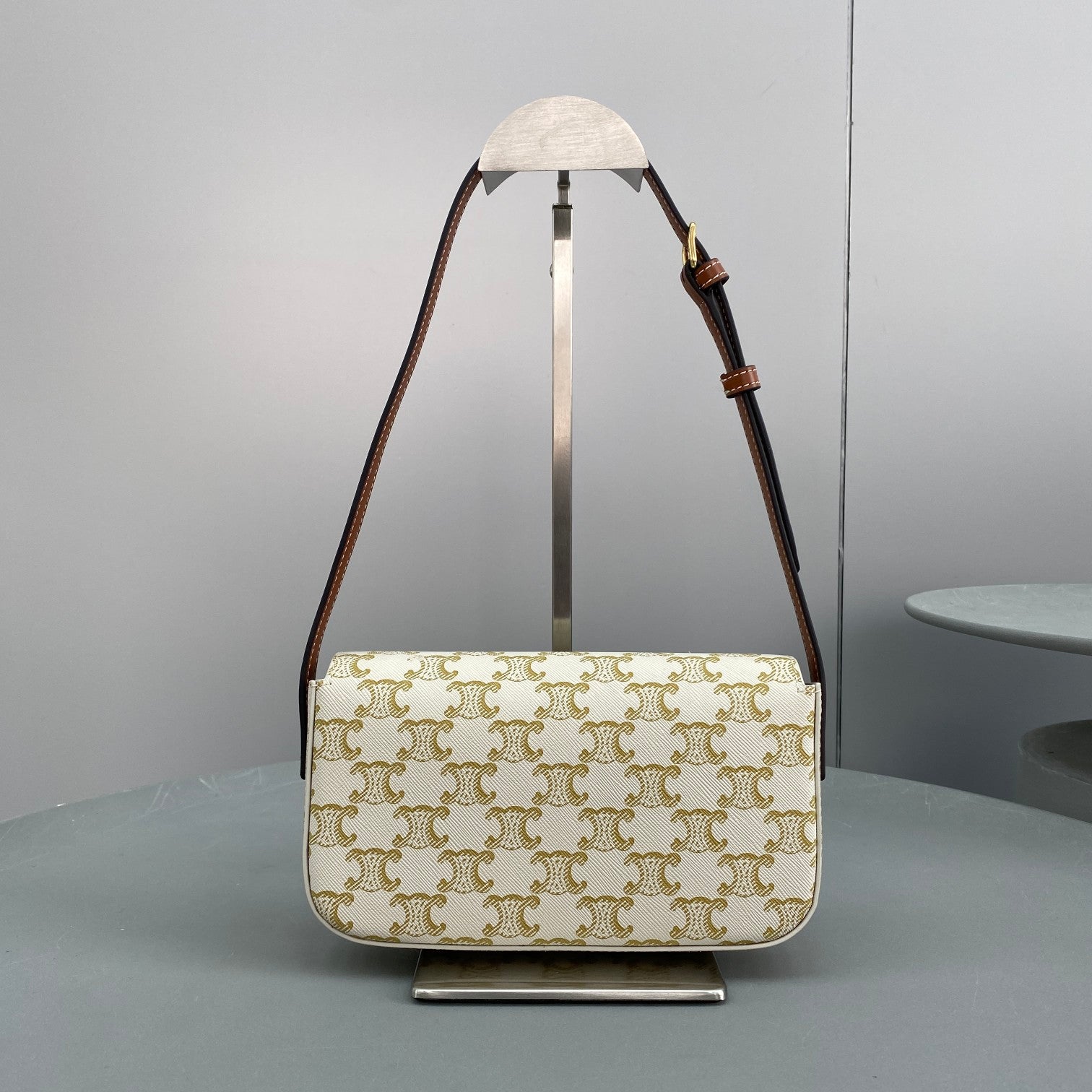 Triomphe Shoulder Bag In Triomphe Canvas White For Women 8in/20cm 194142CUZ.01BC