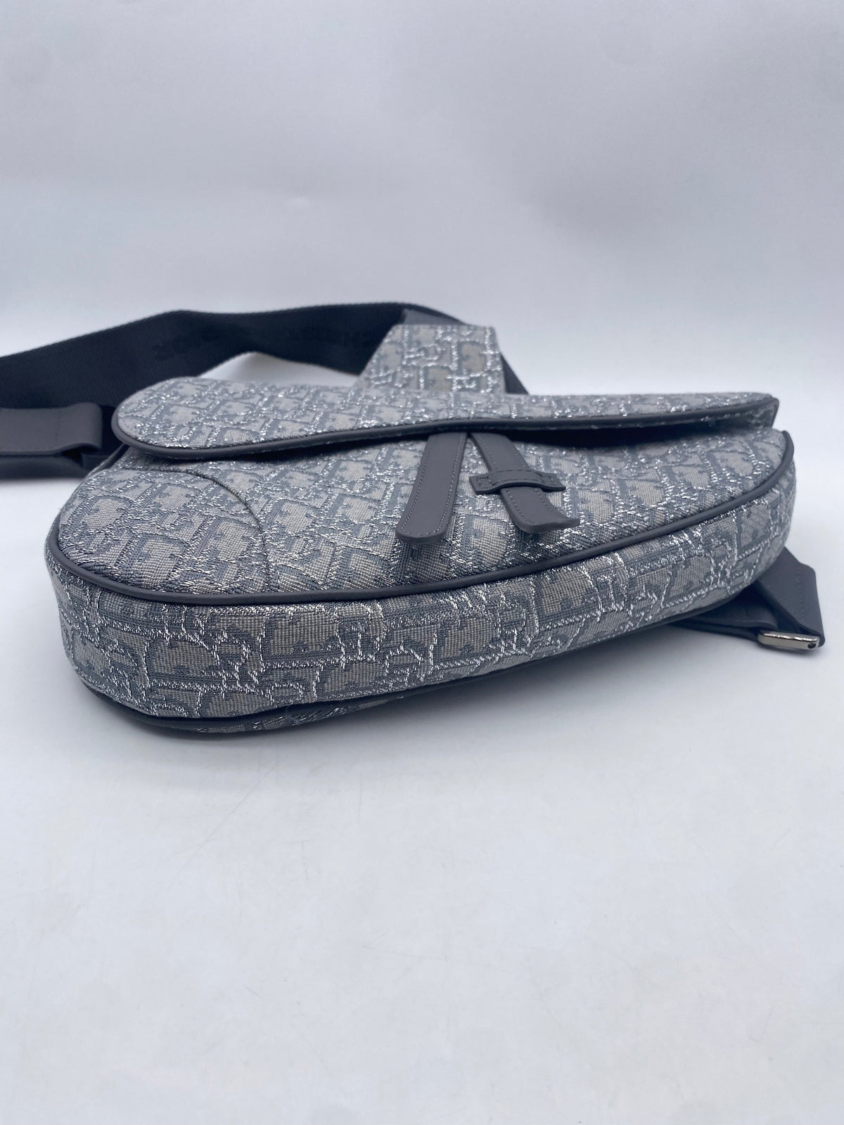 Christian Dior Saddle Crossbody Bag Oblique Canvas Gray Canvas Crossbody Bag Bag (Pre-Owned)