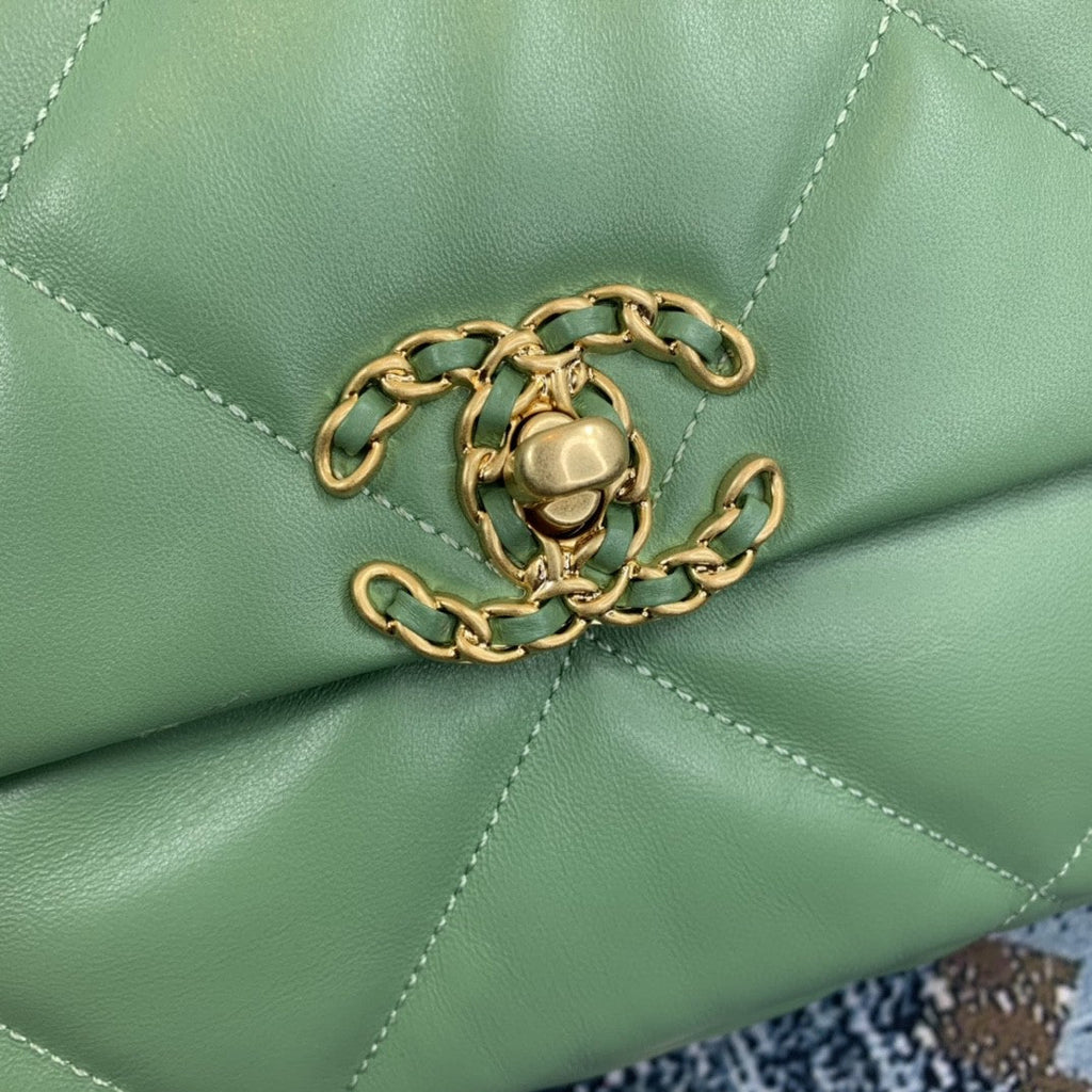 Chanel 19 GlamIap Bag Gold Hardware Green For Women Handbags, Shoulder Bags 10.2in/26cm AS1160
