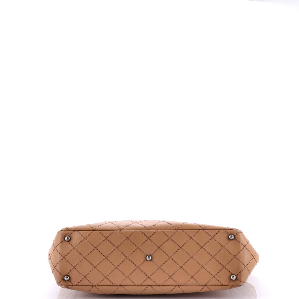 Chanel CC Pocket Tote Quilted Calfskin Large