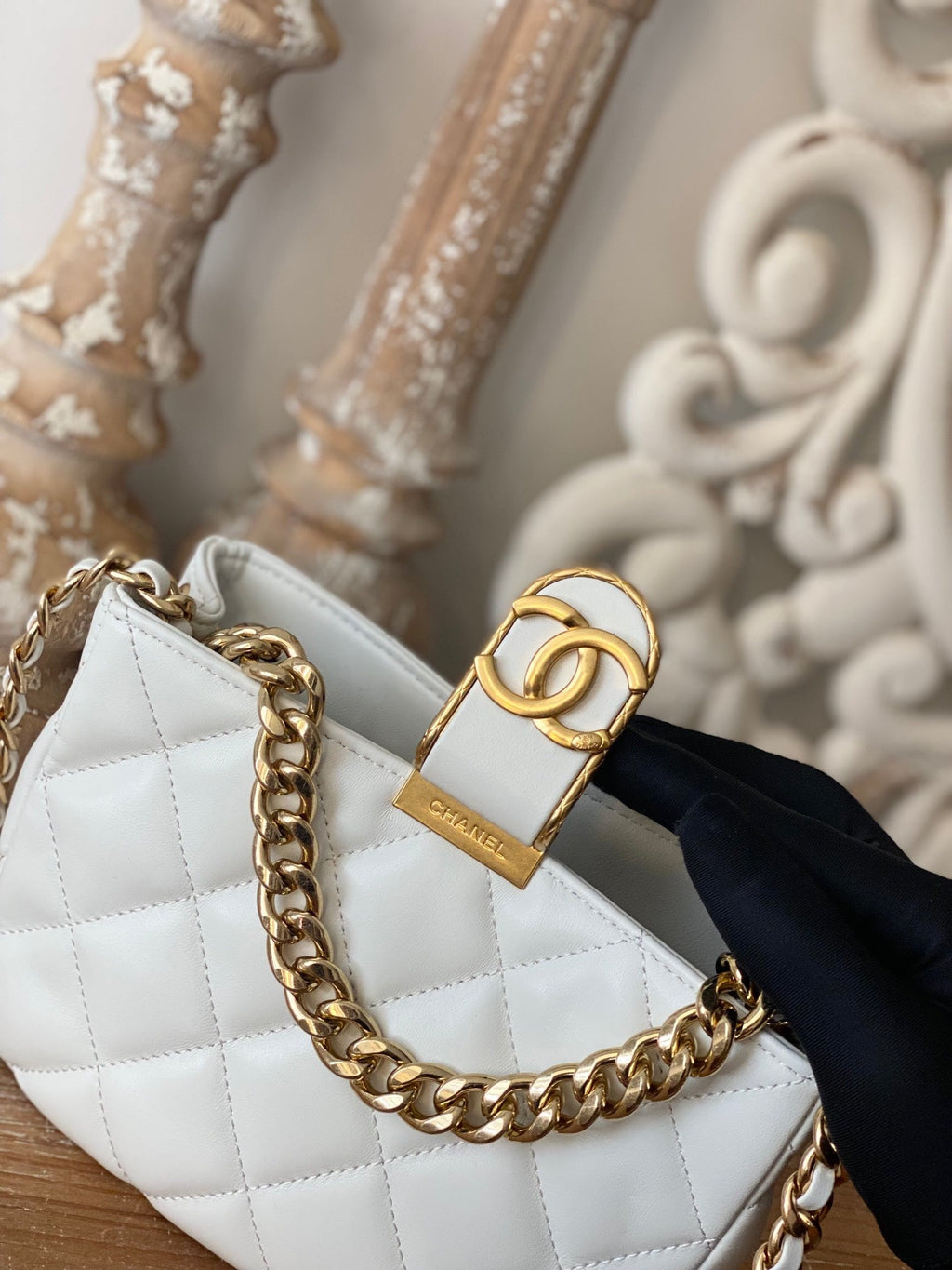 ChanelSmall Hobo Bag Gold Hardware White For Women Handbags, Shoulder Bags 7.5in/19cm