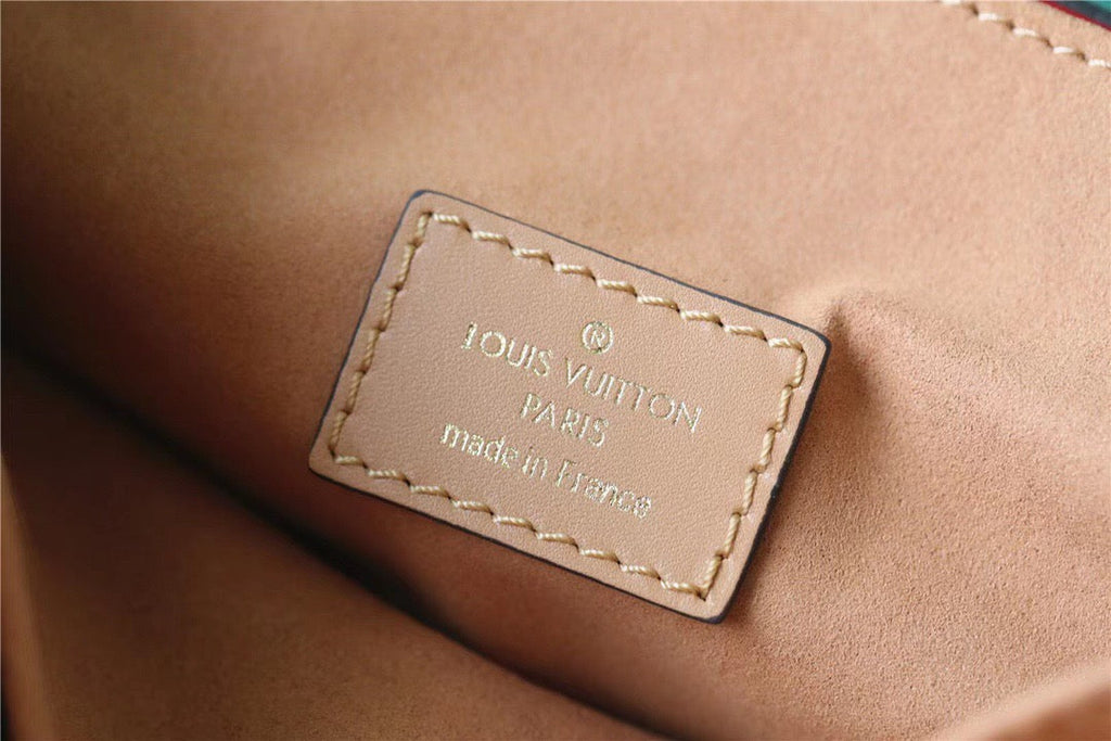 Louis Vuitton Pochette Metis Monogram Empreinte Arizona Brown / Creme Beige For Women,  Shoulder And Crossbody Bags 9.8n/25cm Louis Vuitton M46018