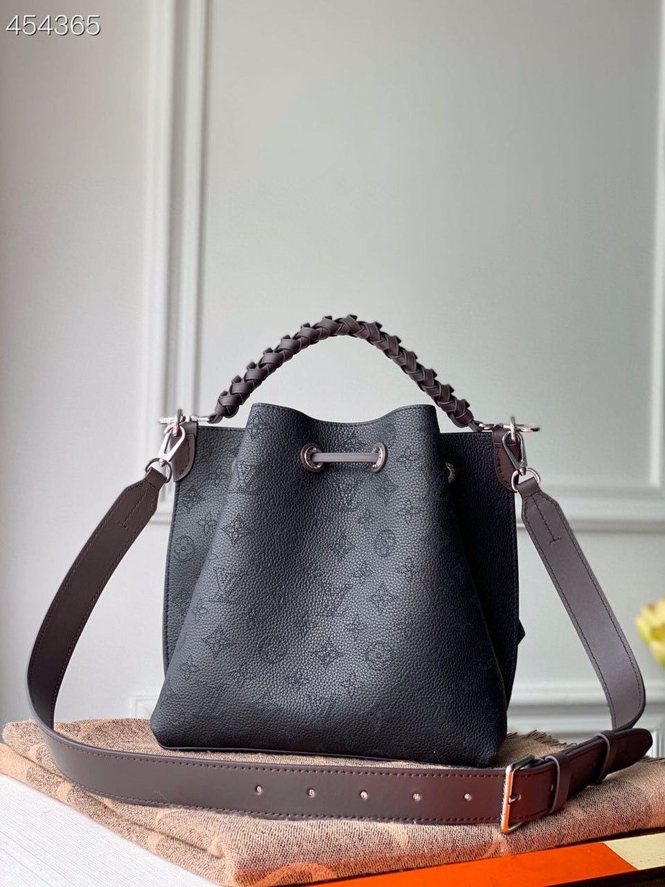 Louis Vuitton Muria Bucket Bag Black For Women,  Shoulder And Crossbody Bags 9.8in/25cm Louis Vuitton M55800