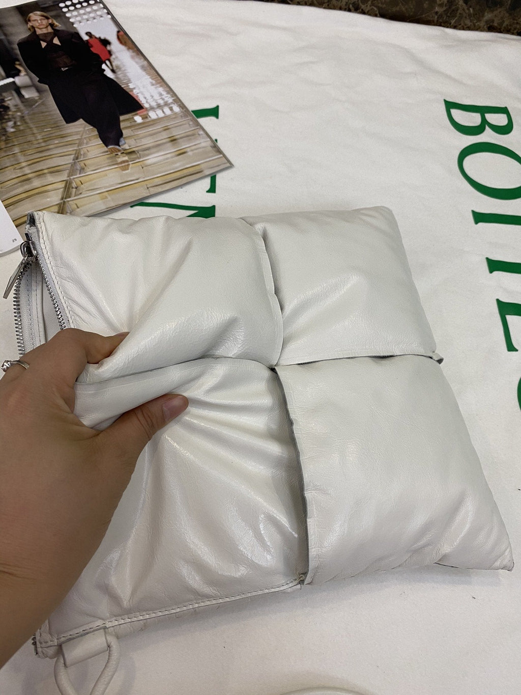 Bottega Veneta Clutch White, For Women, Bags 11in/28cm