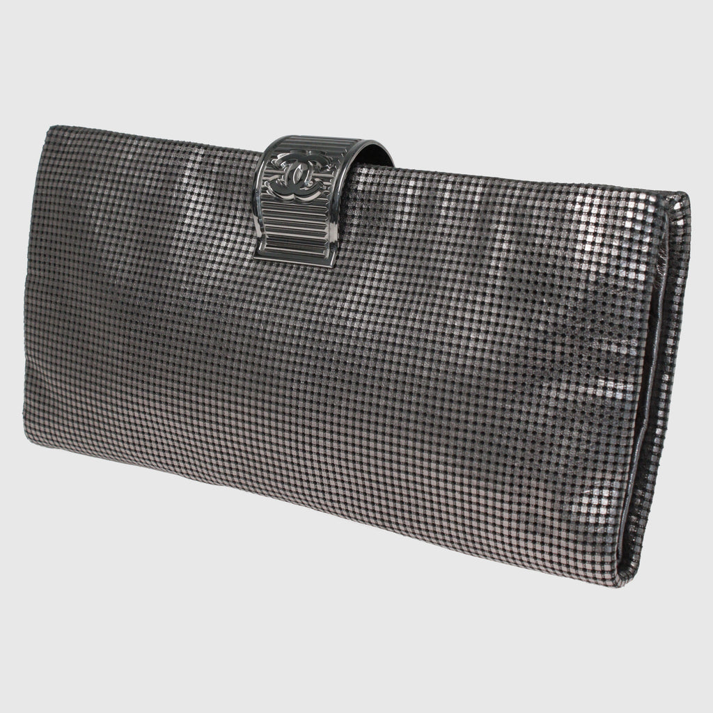 Metallic SiLouis Vuittoner Laser Etched Clutch