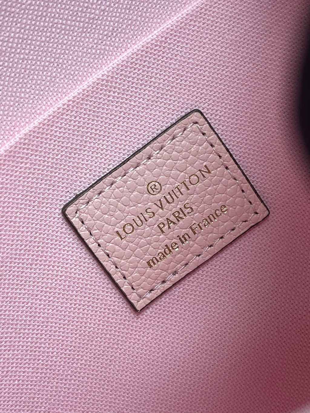 Louis Vuitton Felicie Pochette Monogram Empreinte Pink For Women, WoBags, Shoulder And Crossbody Bags 8.3in/21cm Louis Vuitton M80498
