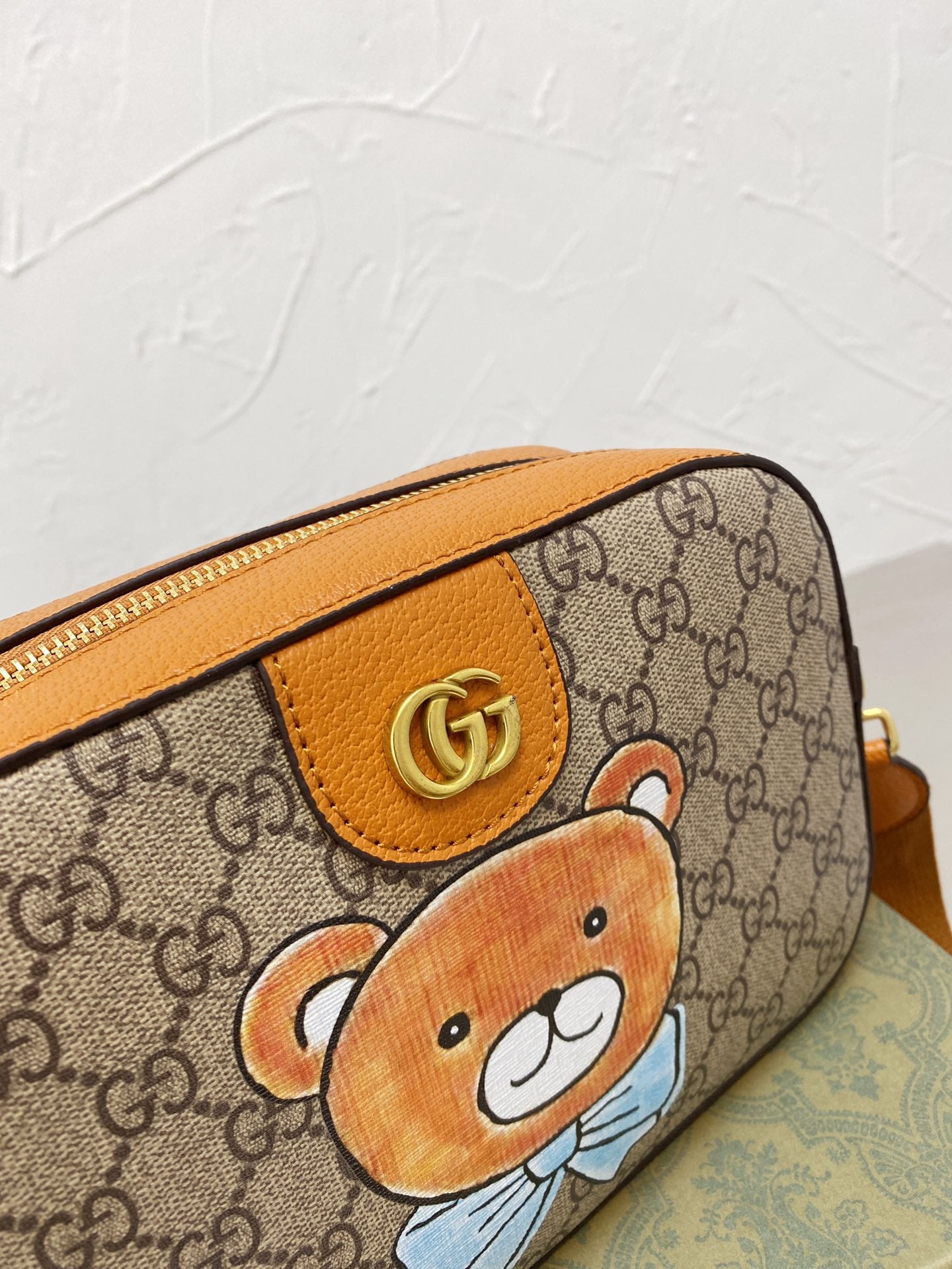 LB - New 1:1 rep  Bags Gucci 200