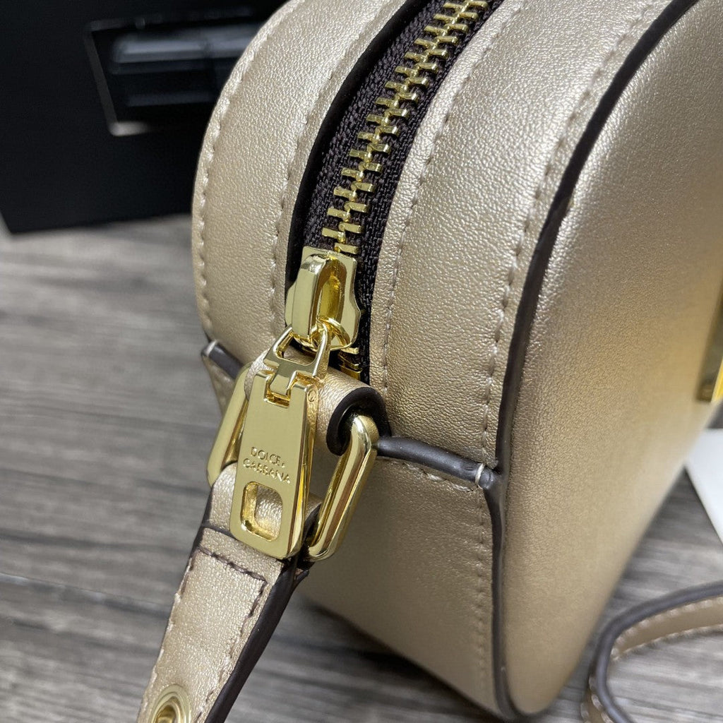 Crossbody 3.5 Bag Gold For Women 7.5in/19cm GLAMI