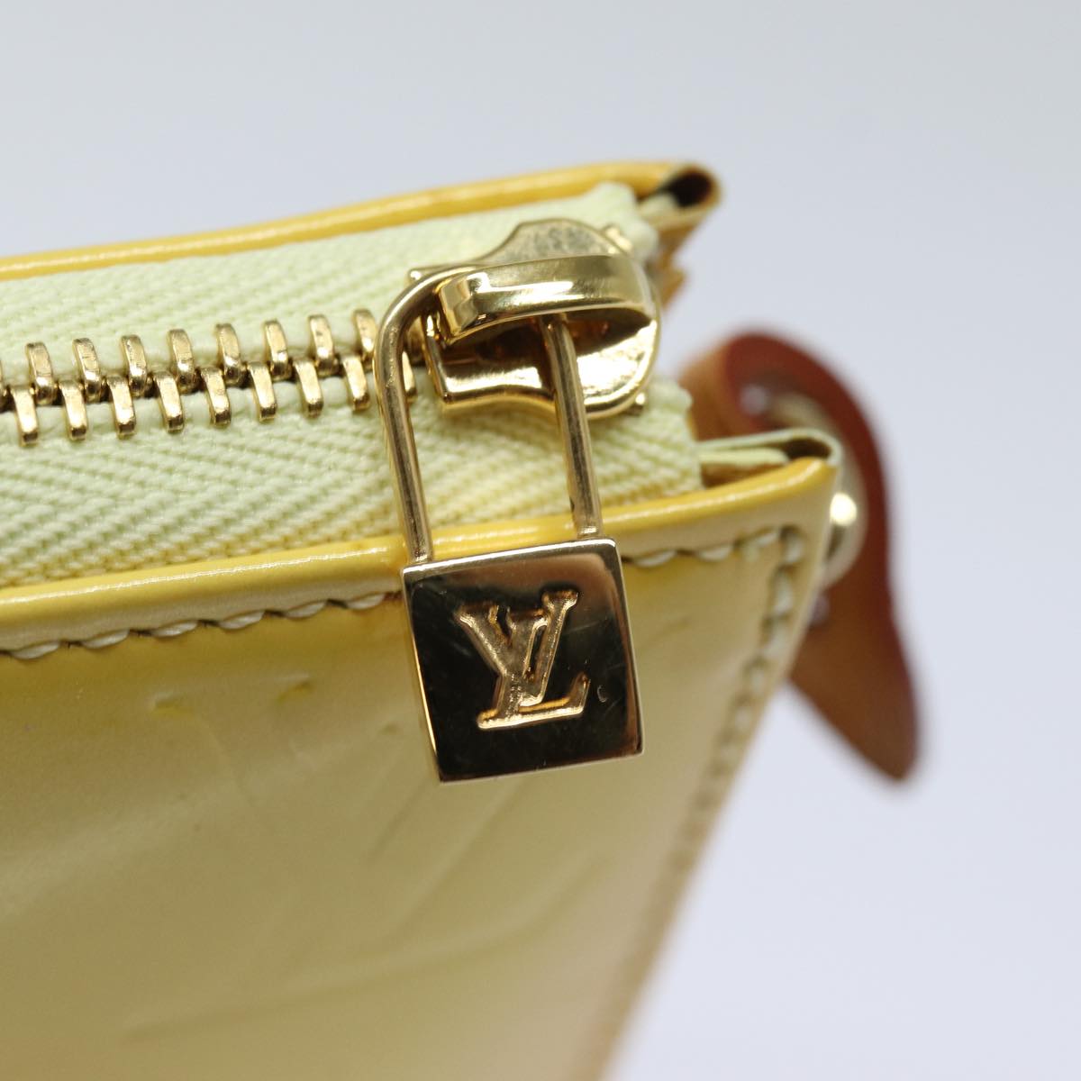Louis Vuitton Lexington   Leather Clutch Bag