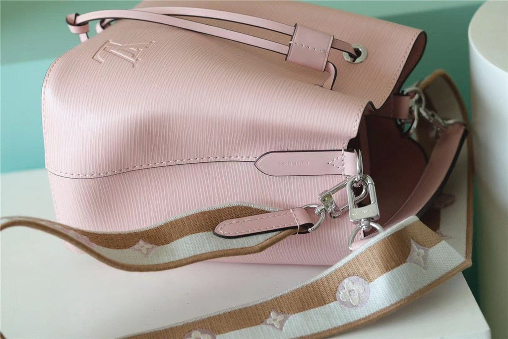 Louis Vuitton NeoNoe Epi Beige For Women,  Shoulder And Crossbody Bags 7.9in/20cm Louis VuittonÃƒâ€šÃ‚Â 