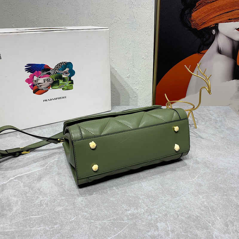 Barnes-Bags - Prada Bags - 828
