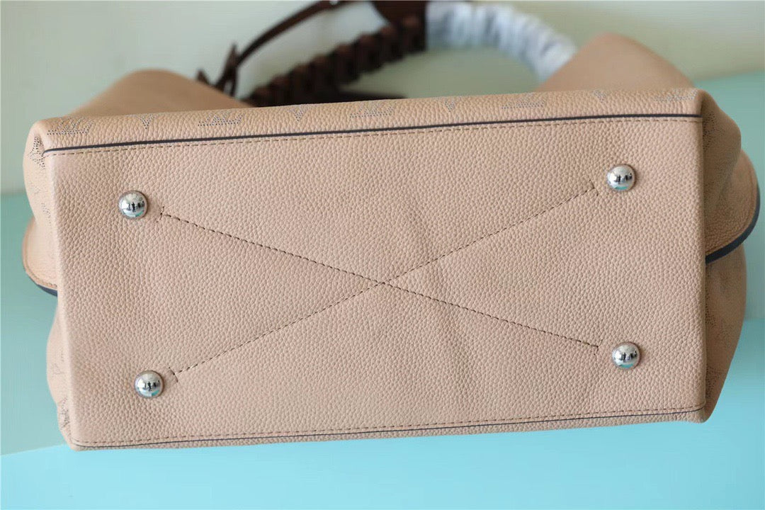 Louis Vuitton Carmel Hobo Bag Mahina Galet For Women, Women’s Handbags, Shoulder Bags And Crossbody Bags 13.8in/35cm Louis Vuitton