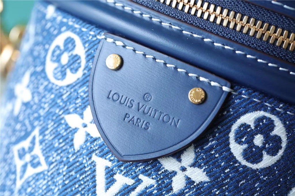 Louis Vuitton Cannes Monogram Denim By Nicolas Ghesquiere For Women, WomenÃƒÂ¢Ã¢â€šÂ¬Ã¢â€žÂ¢s Bags, Shoulder And Crossbody Bags 6.7in/17cm Louis Vuitton