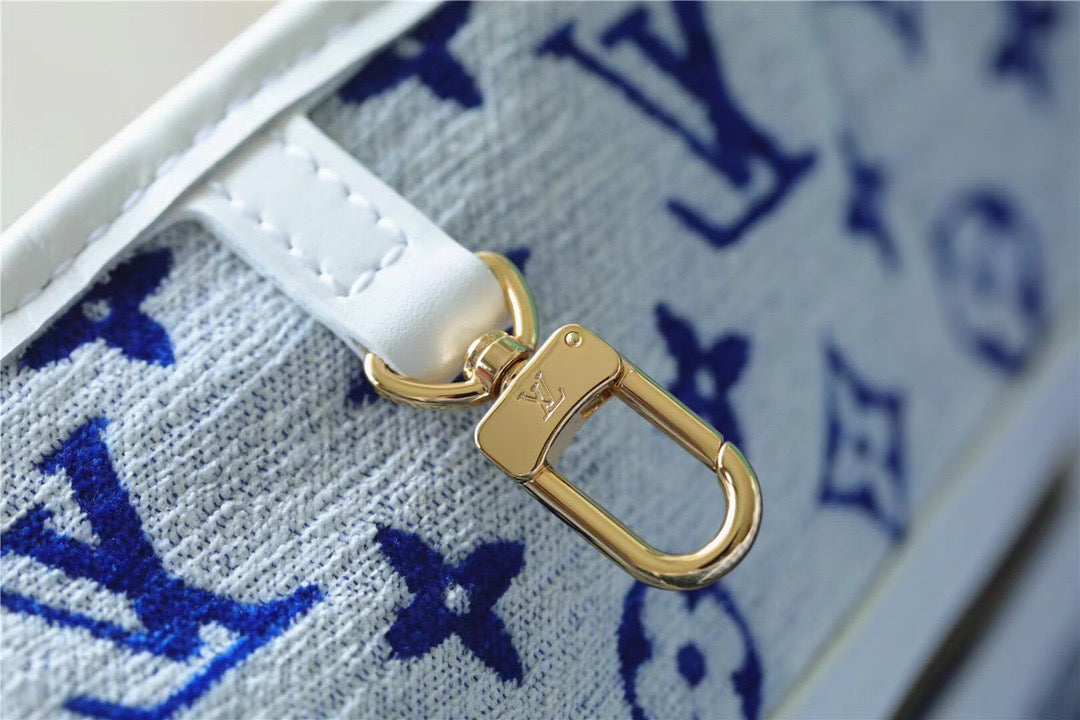 Louis Vuitton Neverfull MM Monogram Blue For Women,  Shoulder And Crossbody Bags 12.2in/31cmLouis Vuitton M46220