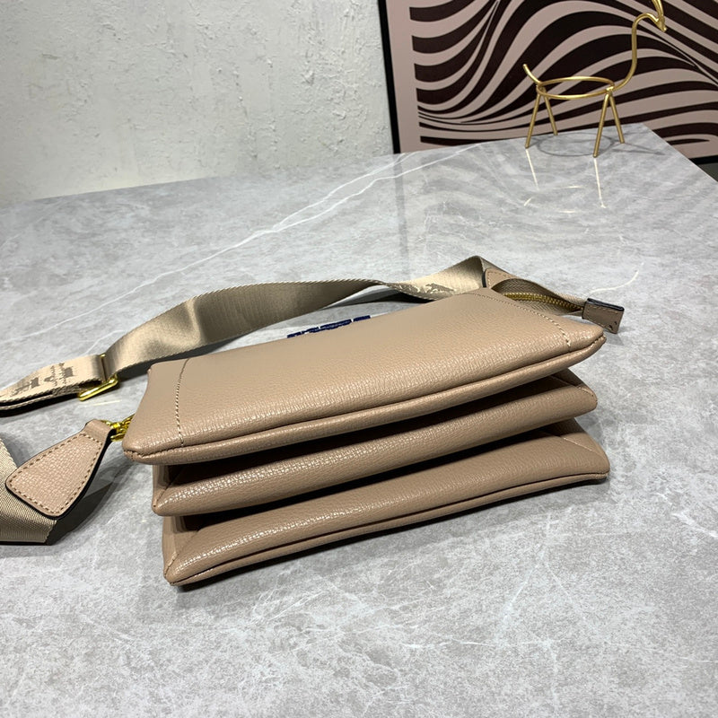 Barnes-Bags - Prada Bags - 898