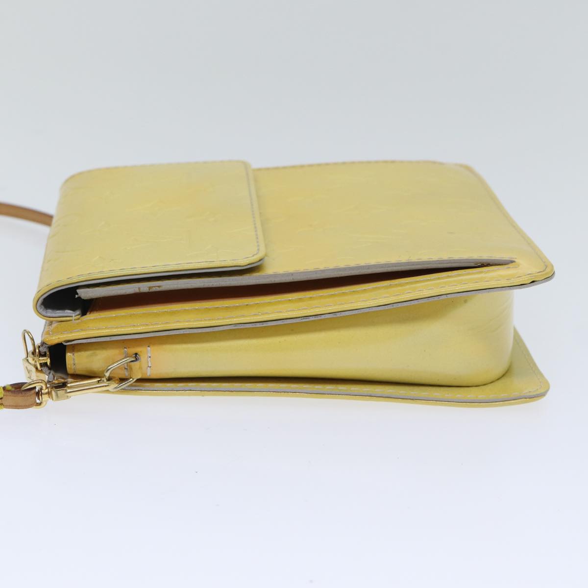 Louis Vuitton Mott   Leather Clutch Bag
