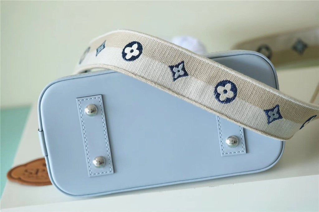 Louis Vuitton Alma Epi Light Blue For Women,  Shoulder And Crossbody Bags 23.5cm/9.3in Louis Vuitton