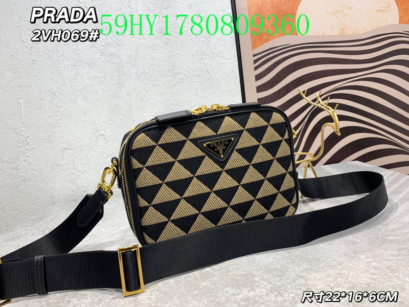 Prada Bags - The Luxera Bags  063