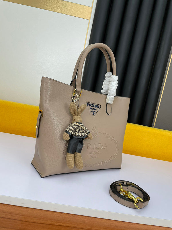Barnes-Bags - Prada Bags - 875