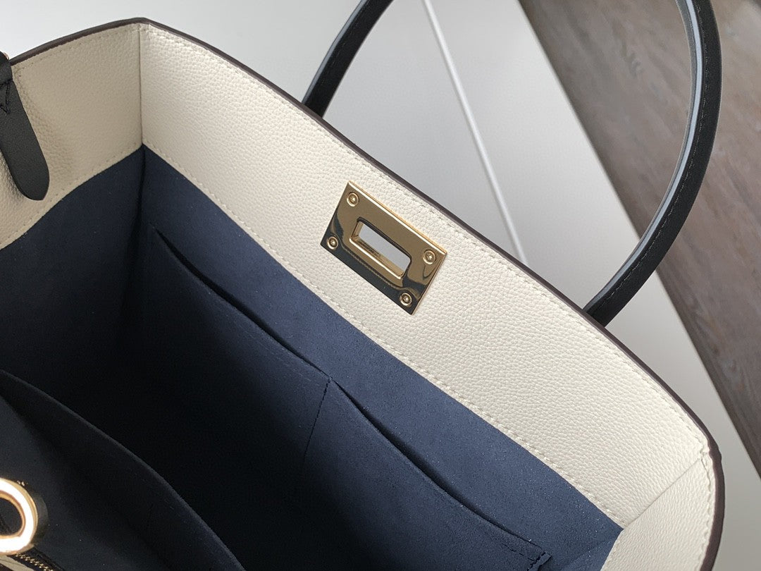 Louis Vuitton On My Side MM Tote Bag Monogram Canvas Navy Blue For Women,  Shoulder Bags 12in/31cm Louis Vuitton M55933