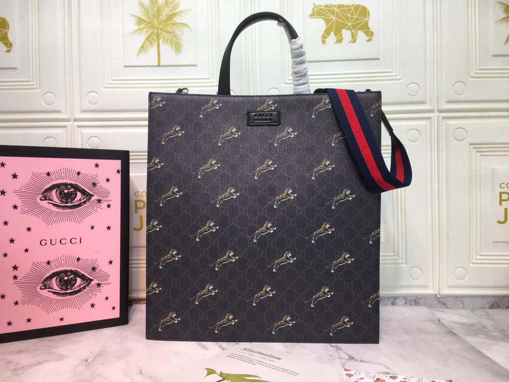 Elite Carryalls