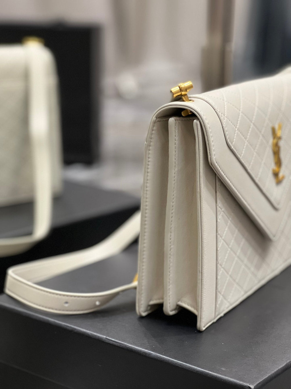 Top Quality Gaby Satchel Bag In White With Gold Toned Hardware For Women 10.2in/26cm YSl 6688631EL079207