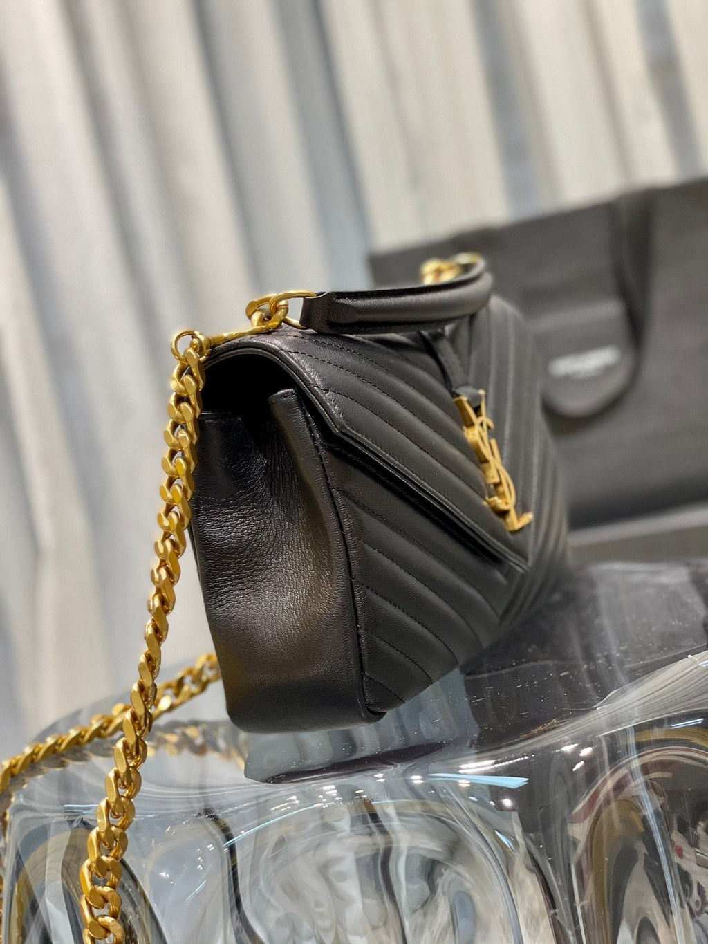 Top Quality College MeTop Qualityum Chain Bag Black Gold Toned Hardware For Women 9.4in/24cm YSL