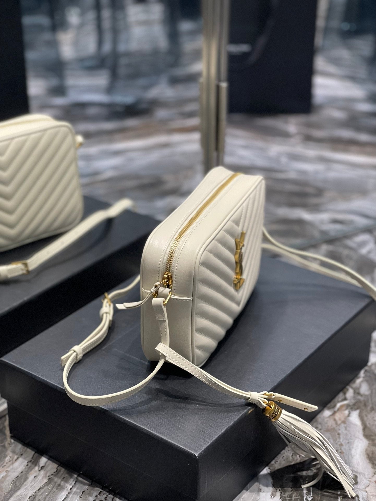 Top Quality Lou Camera Bag White With Gold Toned Hardware For Women 9in/23cm YSL 612544DV7079207