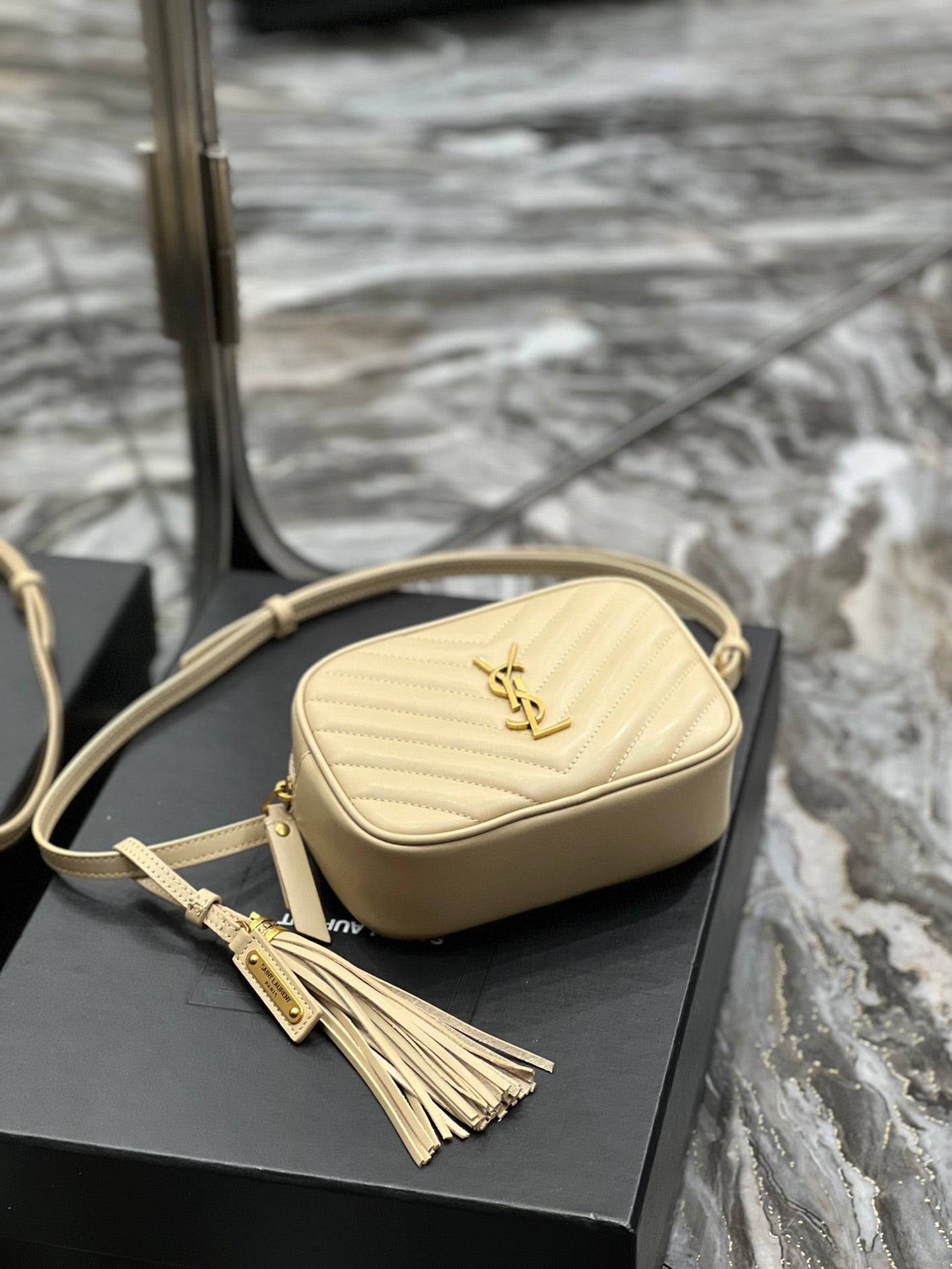 YSSL Lou Belt Bag Beige In MatelassÃ© Gold Toned Hardware For Women 6.1in/15cm YSL 614031DV7072721