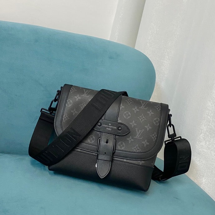 Louis Vuitton Saumur Messenger Monogram Eclipse Canvas For Men, Bags, Shoulder And Crossbody Bags 11.8in/30cm Louis Vuitton M45911