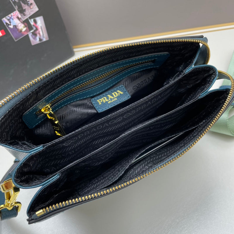 Barnes-Bags - Prada Bags - 930