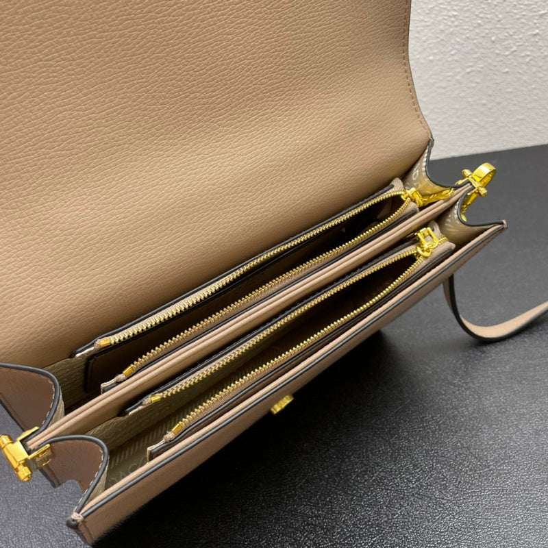 Prada Bags - Luxera Bags - 1056