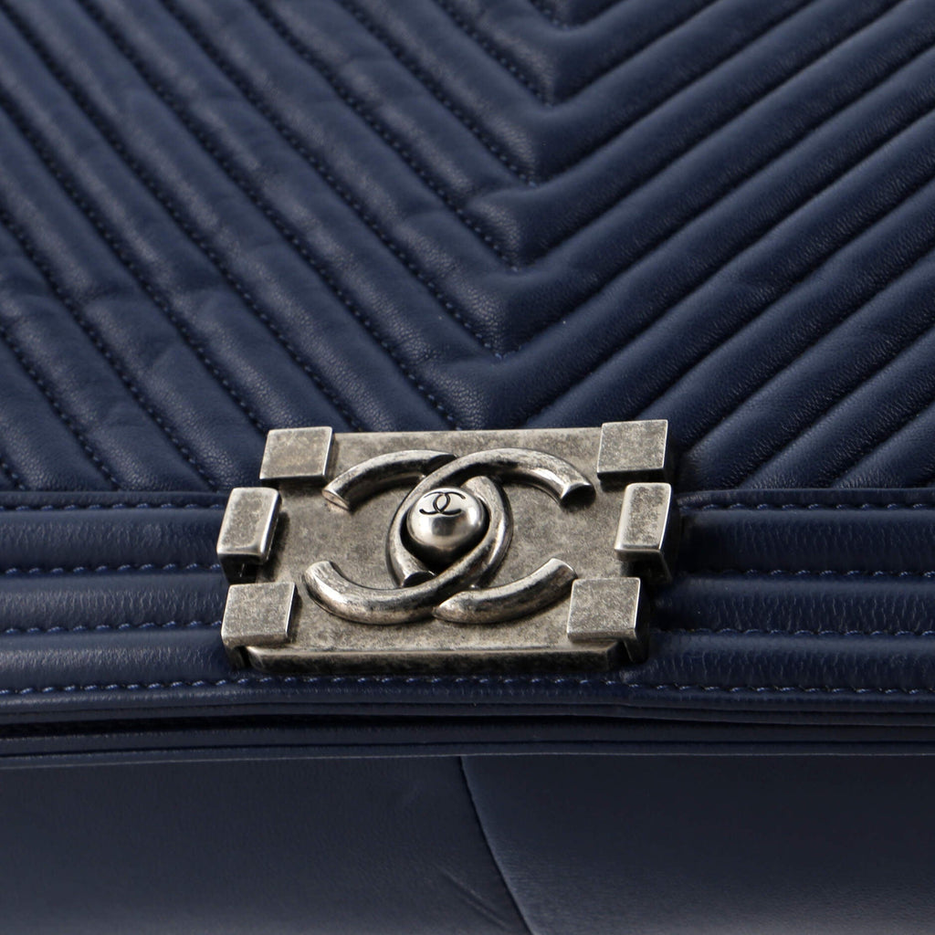 Chanel Boy Flap Bag Chevron Wrinkled Lambskin New Medium