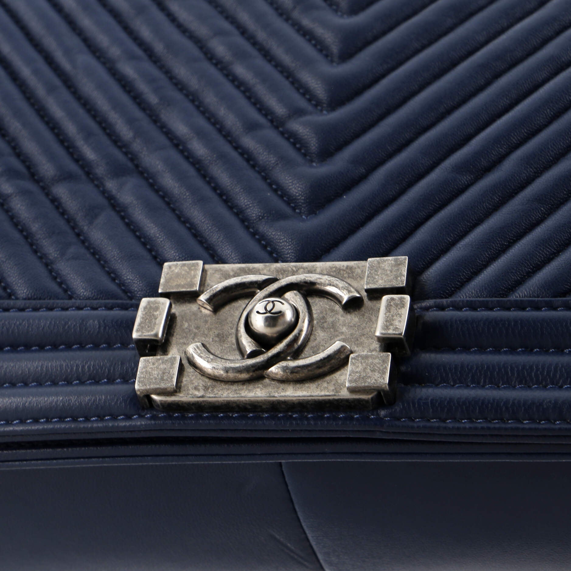 Chanel Boy Flap Bag Chevron Wrinkled Lambskin New Medium