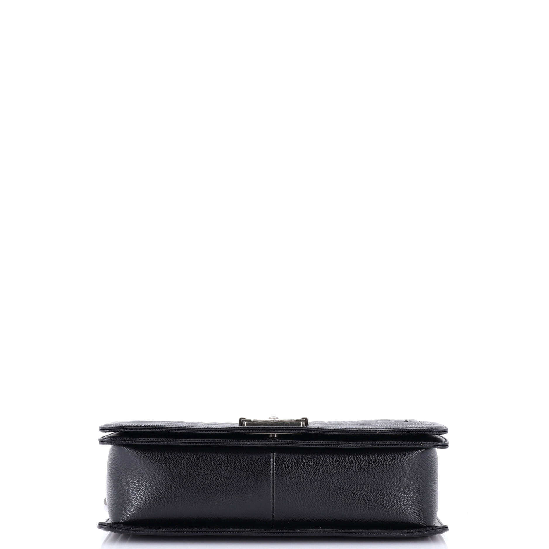Chanel Boy Flap Bag Quilted Caviar New Medium