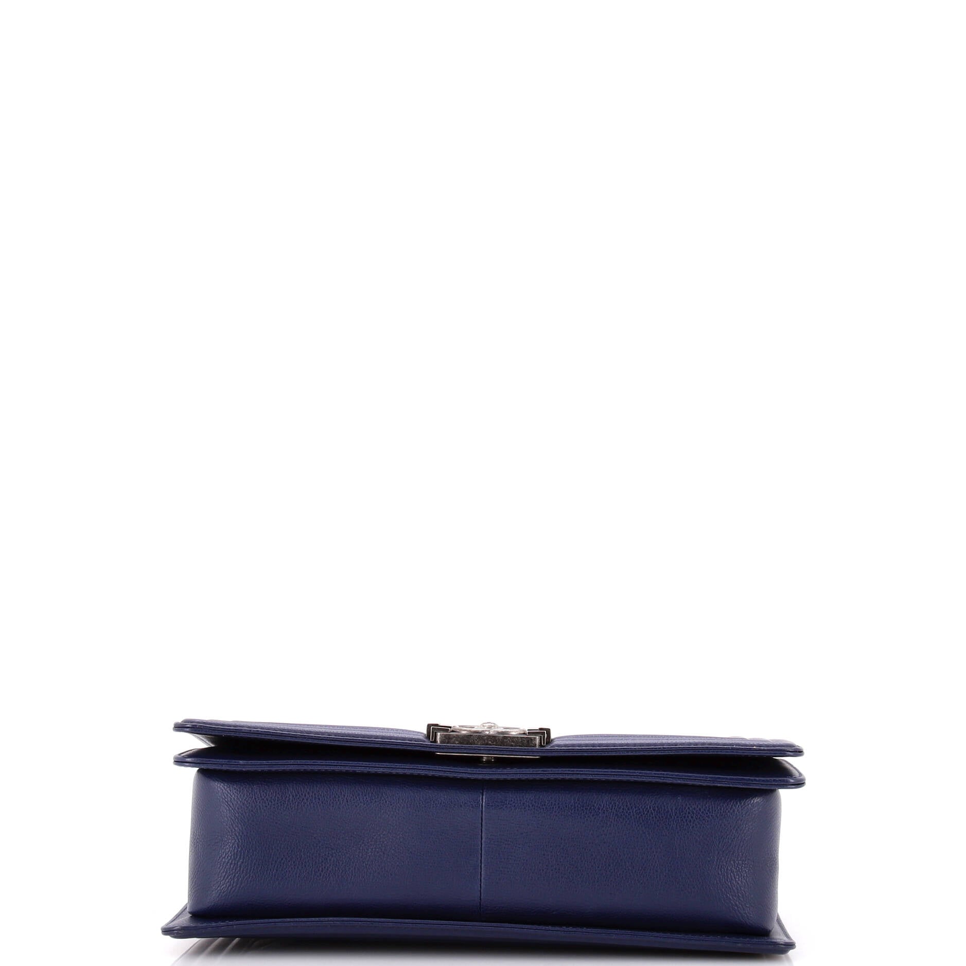 Chanel Boy Flap Bag Quilted Calfskin New Medium