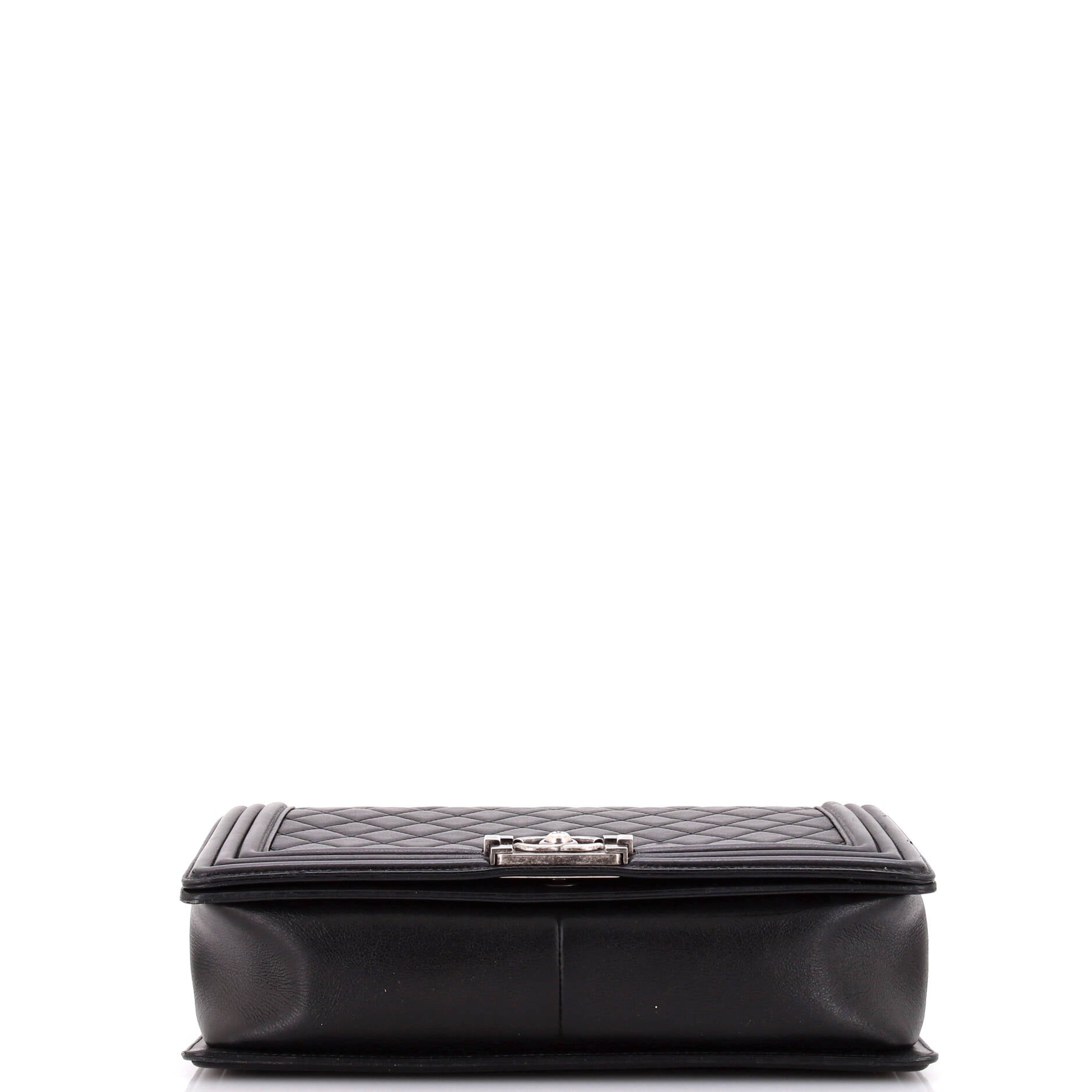 Chanel Boy Flap Bag Quilted Calfskin New Medium