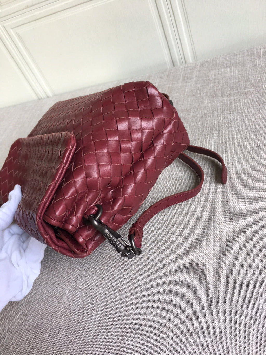 Bottega Veneta Classic Intrecciato Red, For Women, Women’s Bags 8.9in/22.5cm
