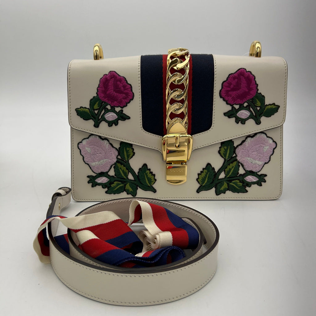 GUCCI SyLouis Vuittonie Shoulder Bag White Pink Multi Leather Floral Embroidery ITNS71BDBE3Q