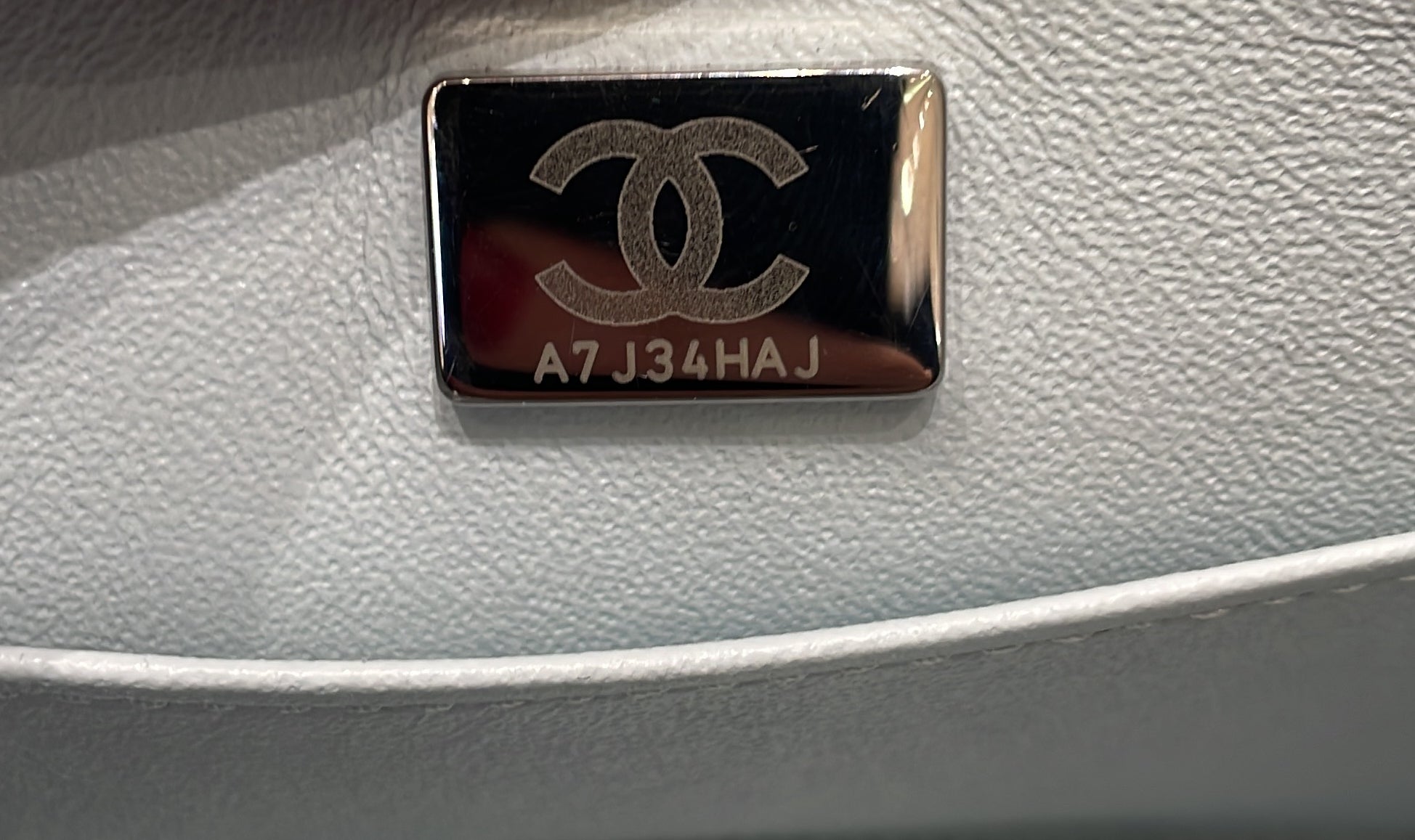 Chanel CC Top Handle Vanity Case with Chain Quilted Caviar Small