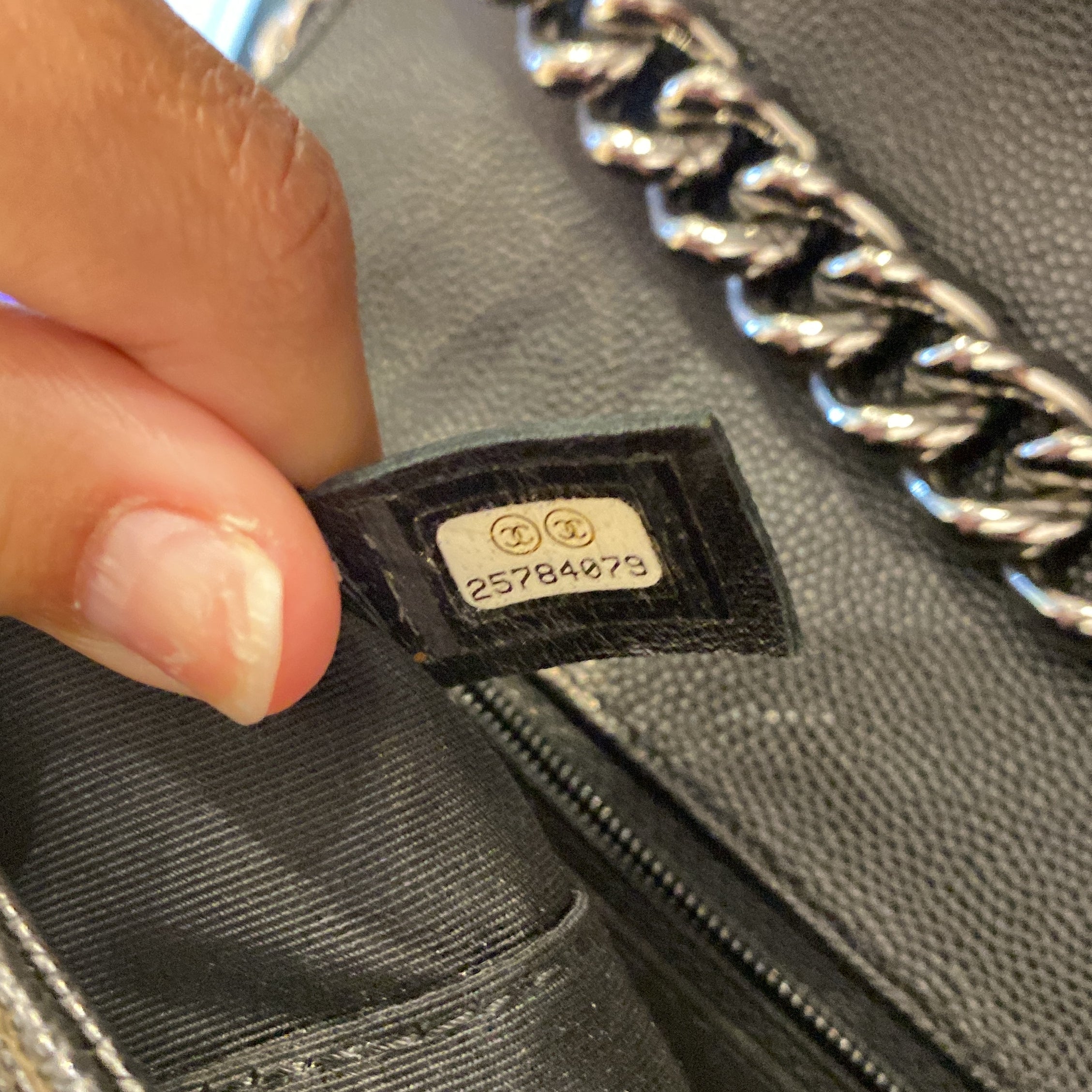 Chanel Boy Flap Bag Chevron Caviar New Medium