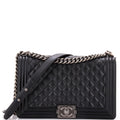 Chanel Boy Flap Bag Quilted Caviar New Medium