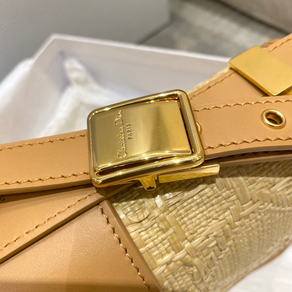 30 Montaigne Bag Natural Cannage Rafa, Brown Handbags, Shoulder Bags, Crossbody Bags, 24cm CD M9203UMBE_M925
