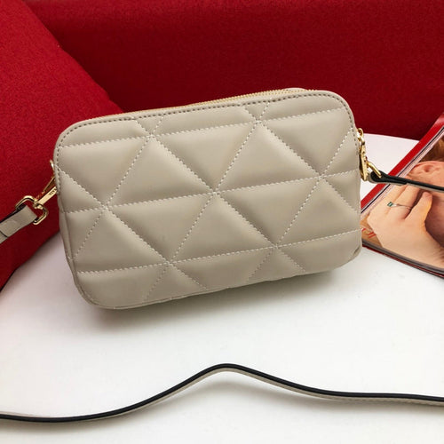 Barnes-Bags - Prada Bags - 847