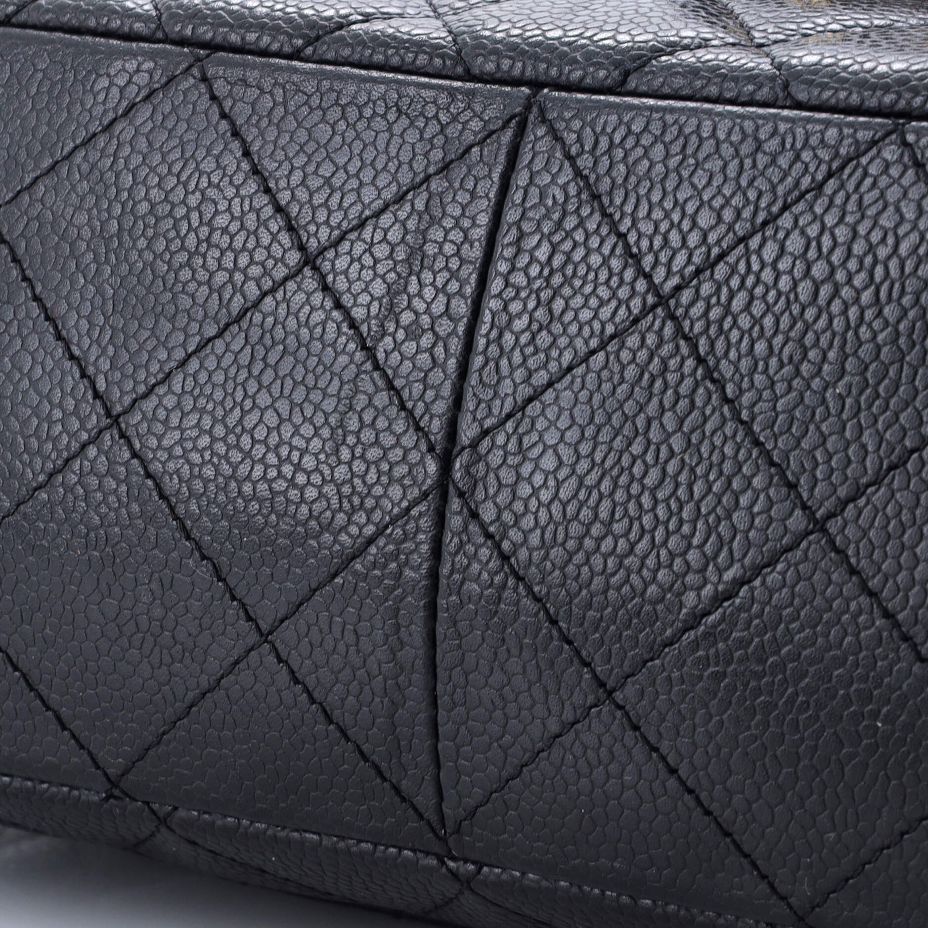 Chanel Classic Single Flap Bag Quilted Caviar Jumbo