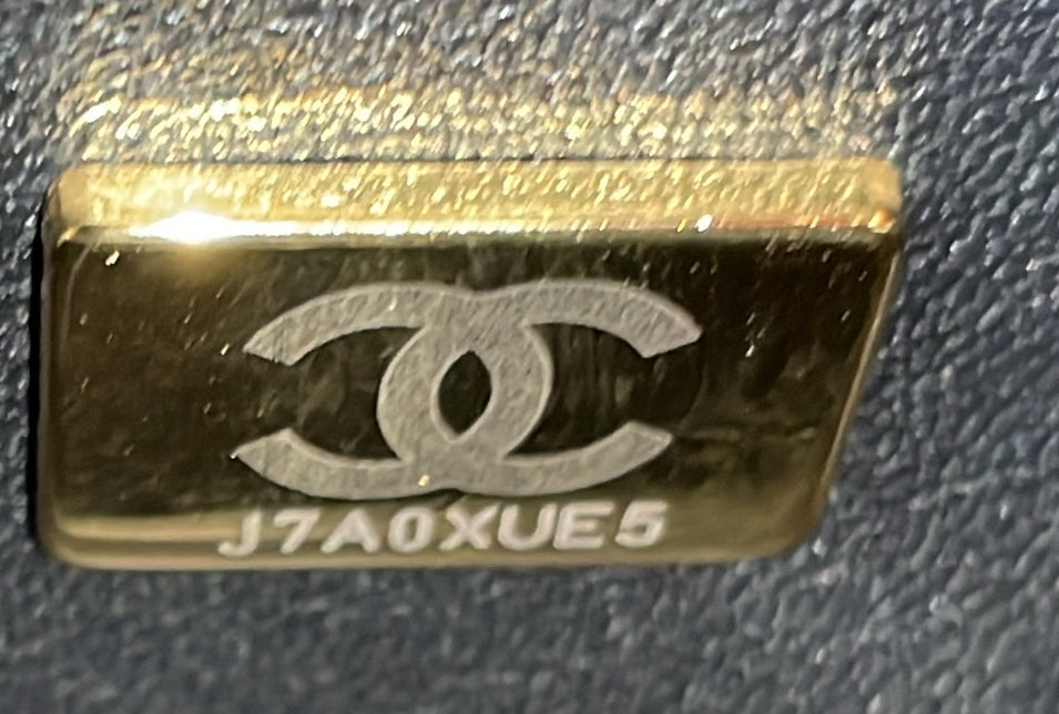 Chanel Chain Around Boy Flap Bag Quilted Caviar Old Medium