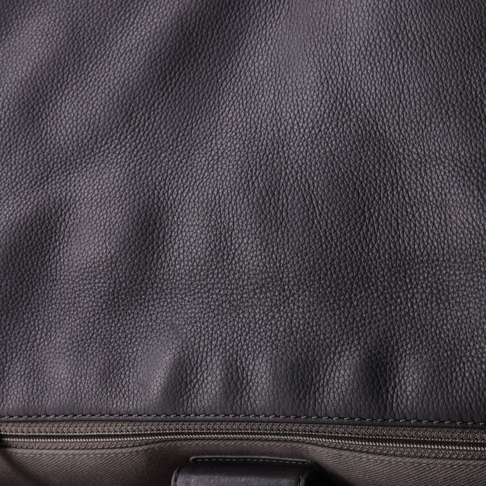 Chanel Couture Messenger Bag Quilted Calfskin Medium
