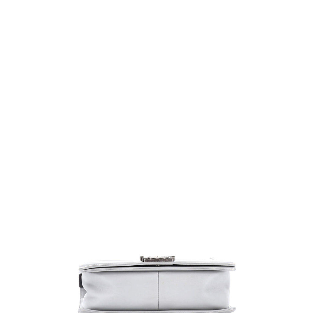 Chanel Boy Flap Bag Chevron Wrinkled Lambskin Old Medium