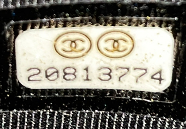 Chanel Double Stitch L-Yen Wallet Quilted Lambskin